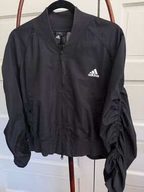 adidas collective power Black cropped Ruched-Sleeve Bomber Jacket XL